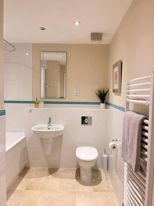 Space And Comfort In Summertown Apartment Oxford